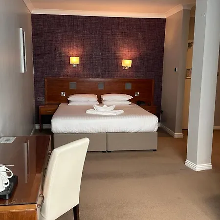 Imperial 3*