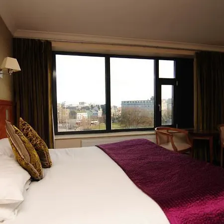 Imperial 3*